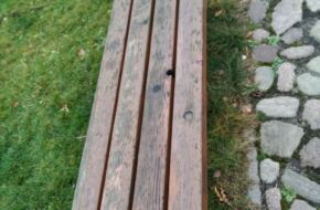 ławka przed odnowieniem